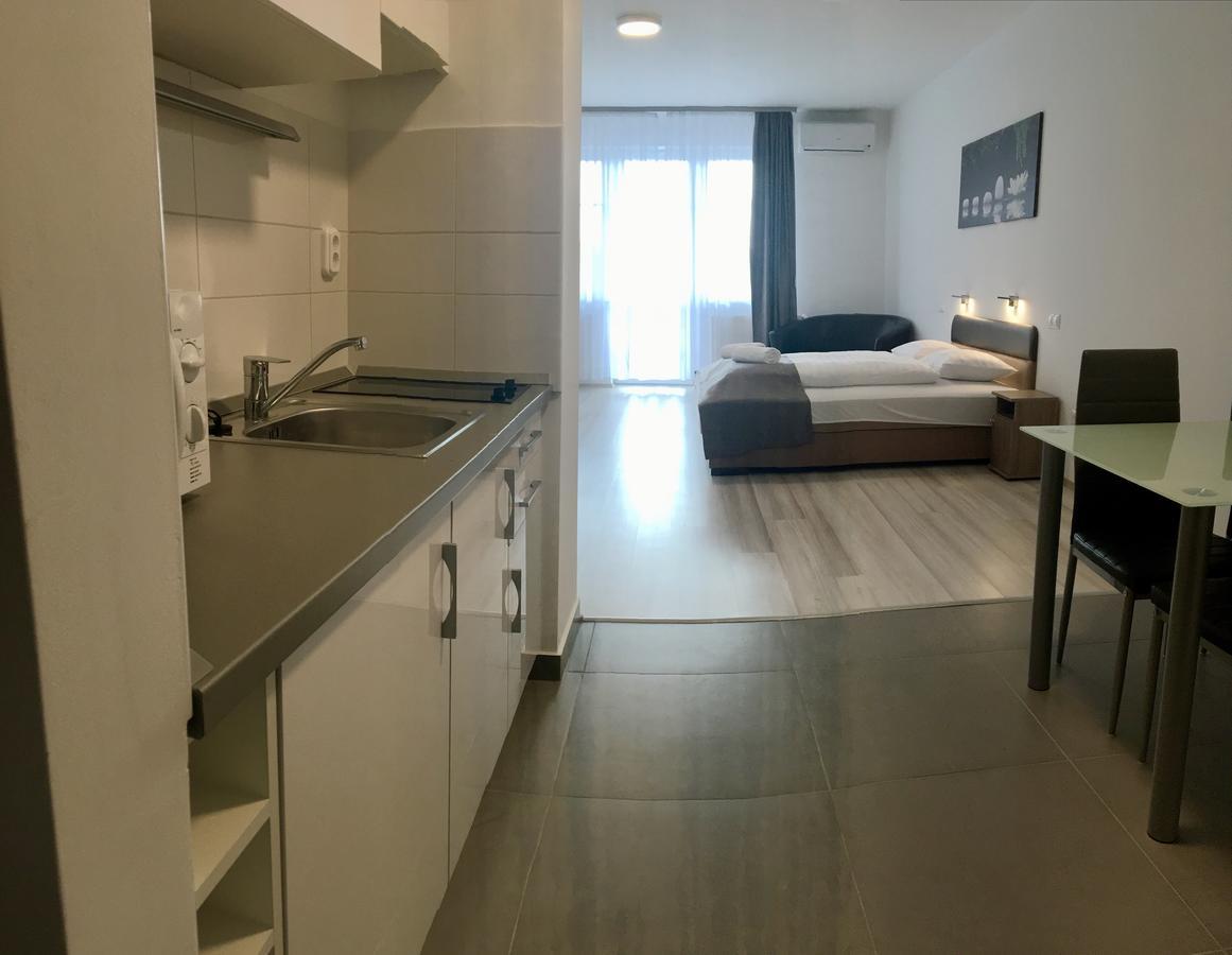 F&M Apartman Egerszalók Exteriör bild